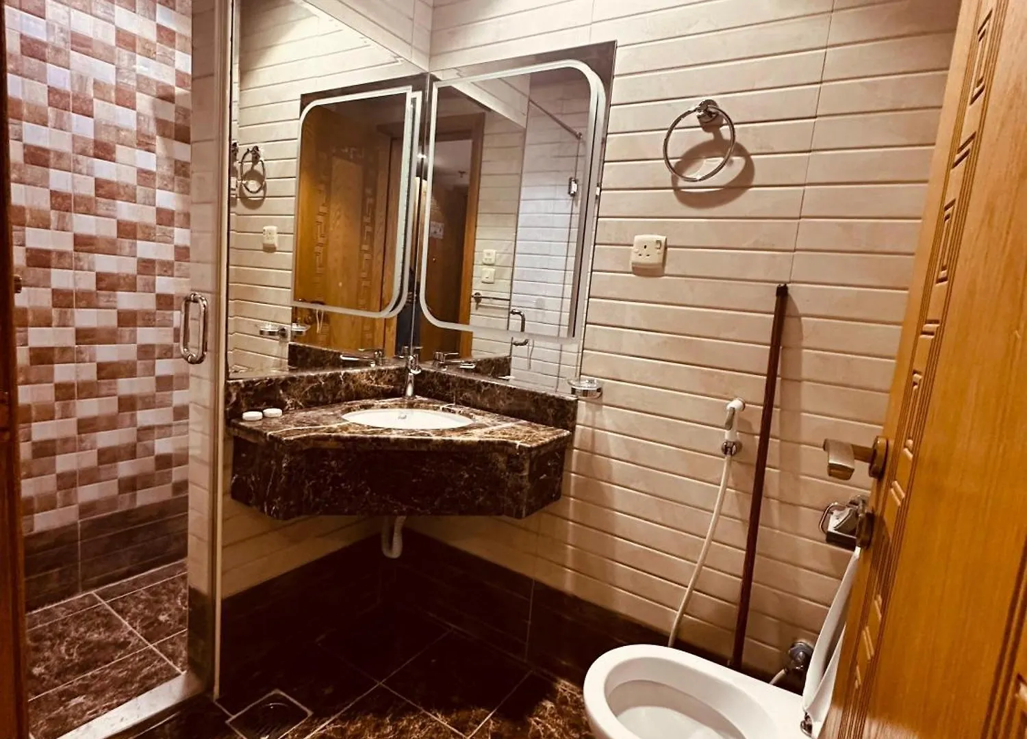 Ghazala Beautiful Hotel Free Shuttle Service To The Haram Mecca