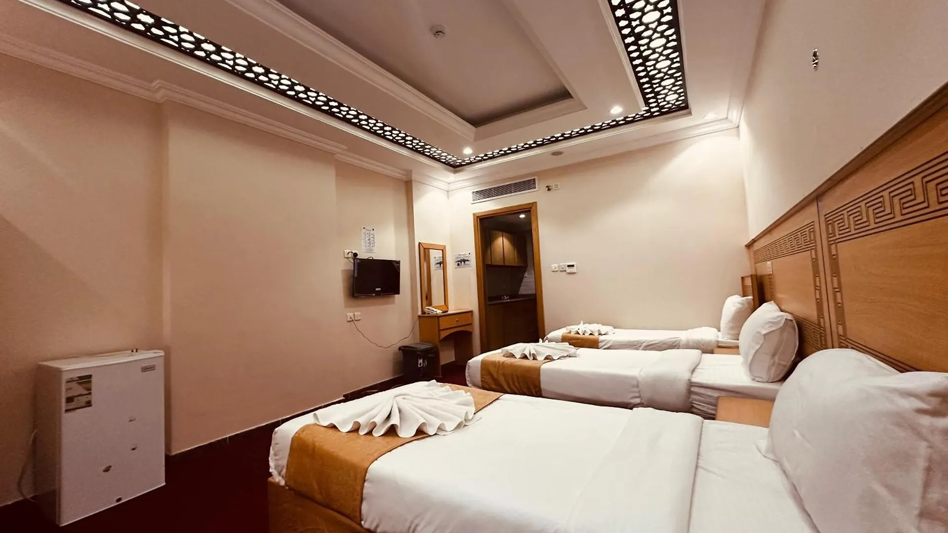 Ghazala Beautiful Hotel Free Shuttle Service To The Haram Mecca Arab Saudi