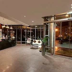 تحقق من التوفر
